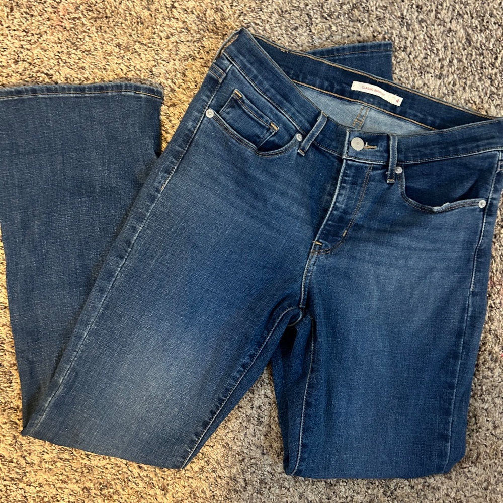 Levi Bootcut Jeans - image 3